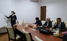 Le Centre de Traduction annonce l'inscription aux cours de langue pour les non-résidents (les citoyens étrangers vivant en Azerbaïdjan)