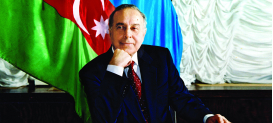 El discurso de Heydar Aliyev sobre la importancia de traducción