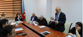 انعقاد اجتماع المجلس العلمي في مركز الترجمة الحكومي الأذربيجاني